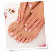 SERVICIO AL CLIENTE EN MANOS Y PIES